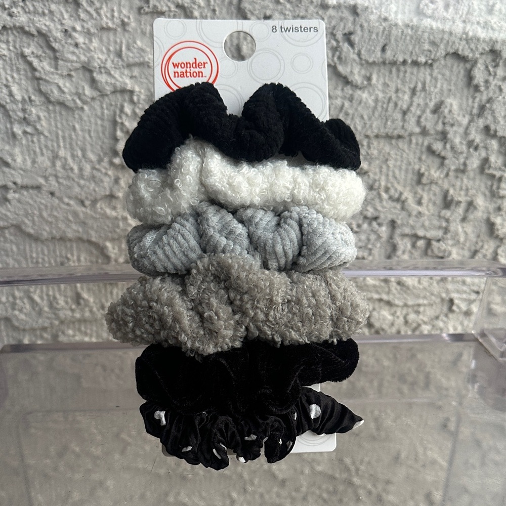 Wonder Nation Black, Gray, White Scrunchies Pack of 6 pieces-brand new